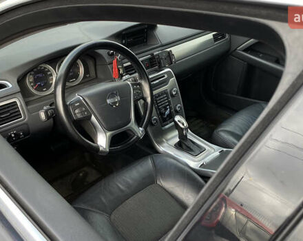 Чорний Вольво V70, об'ємом двигуна 1.6 л та пробігом 235 тис. км за 9300 $, фото 42 на Automoto.ua