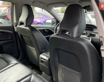 Чорний Вольво V70, об'ємом двигуна 1.6 л та пробігом 235 тис. км за 9300 $, фото 54 на Automoto.ua