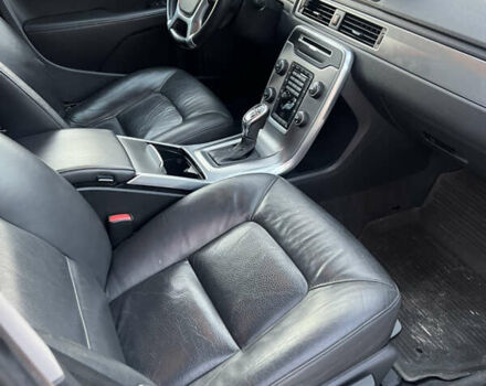 Черный Вольво В70, объемом двигателя 2.4 л и пробегом 288 тыс. км за 15490 $, фото 30 на Automoto.ua