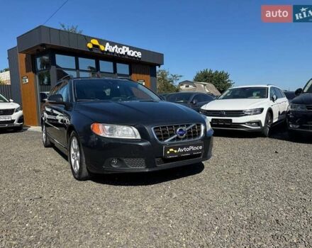 Черный Вольво В70, объемом двигателя 1.6 л и пробегом 235 тыс. км за 9300 $, фото 1 на Automoto.ua