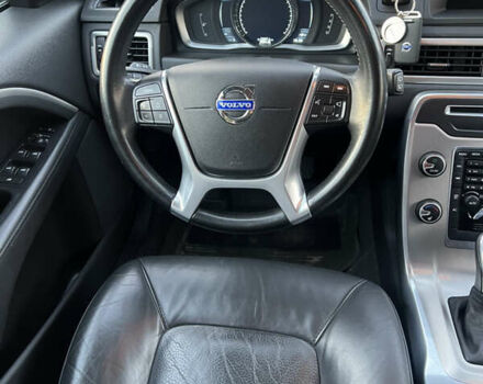 Черный Вольво В70, объемом двигателя 2.4 л и пробегом 288 тыс. км за 15490 $, фото 22 на Automoto.ua