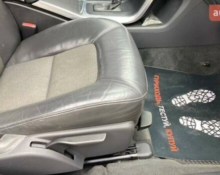 Черный Вольво В70, объемом двигателя 1.56 л и пробегом 310 тыс. км за 9100 $, фото 35 на Automoto.ua