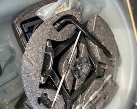 Чорний Вольво V70, об'ємом двигуна 1.6 л та пробігом 235 тис. км за 9300 $, фото 57 на Automoto.ua