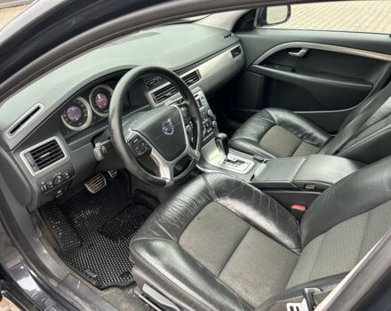 Чорний Вольво V70, об'ємом двигуна 2 л та пробігом 300 тис. км за 3250 $, фото 8 на Automoto.ua