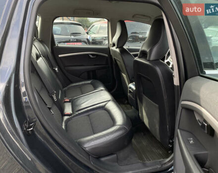 Чорний Вольво V70, об'ємом двигуна 1.6 л та пробігом 235 тис. км за 9300 $, фото 56 на Automoto.ua