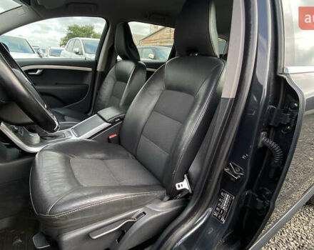 Чорний Вольво V70, об'ємом двигуна 1.6 л та пробігом 235 тис. км за 9300 $, фото 40 на Automoto.ua