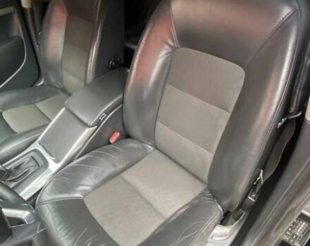 Черный Вольво В70, объемом двигателя 1.56 л и пробегом 310 тыс. км за 9100 $, фото 16 на Automoto.ua