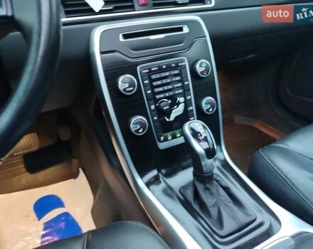 Черный Вольво В70, объемом двигателя 2 л и пробегом 215 тыс. км за 15500 $, фото 13 на Automoto.ua