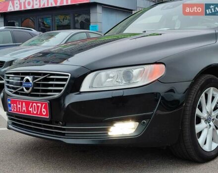 Черный Вольво В70, объемом двигателя 2 л и пробегом 215 тыс. км за 15500 $, фото 2 на Automoto.ua