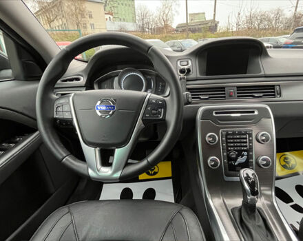 Чорний Вольво V70, об'ємом двигуна 2 л та пробігом 255 тис. км за 13500 $, фото 20 на Automoto.ua