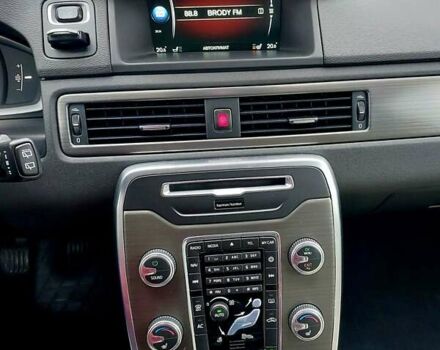 Черный Вольво В70, объемом двигателя 2 л и пробегом 240 тыс. км за 13777 $, фото 35 на Automoto.ua