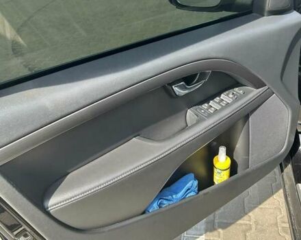 Чорний Вольво V70, об'ємом двигуна 2 л та пробігом 254 тис. км за 14500 $, фото 34 на Automoto.ua