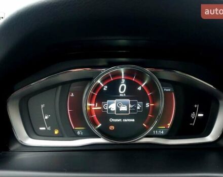 Черный Вольво В70, объемом двигателя 2 л и пробегом 240 тыс. км за 13777 $, фото 34 на Automoto.ua