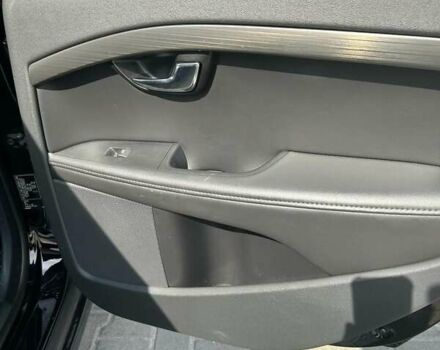 Чорний Вольво V70, об'ємом двигуна 2 л та пробігом 254 тис. км за 14500 $, фото 23 на Automoto.ua