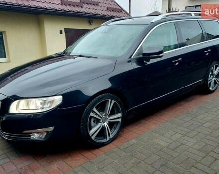 Черный Вольво В70, объемом двигателя 2 л и пробегом 240 тыс. км за 13777 $, фото 5 на Automoto.ua