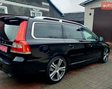 Черный Вольво В70, объемом двигателя 2 л и пробегом 240 тыс. км за 13777 $, фото 13 на Automoto.ua