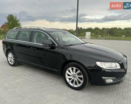 Черный Вольво В70, объемом двигателя 2 л и пробегом 240 тыс. км за 11400 $, фото 16 на Automoto.ua