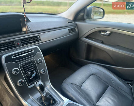 Вольво В70 2016 в Ивано-Франковске на Automoto.ua Черный Вольво В70, объемом двигателя 2 л и пробегом 241 тыс. км за 12000 $, фото 16 на Automoto.ua