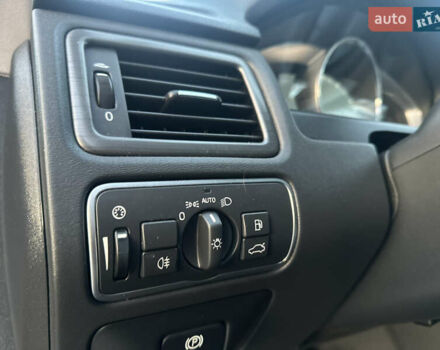 Вольво В70 2016 в Ивано-Франковске на Automoto.ua Черный Вольво В70, объемом двигателя 2 л и пробегом 241 тыс. км за 12000 $, фото 37 на Automoto.ua