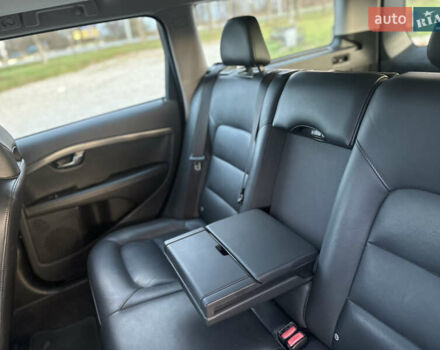 Вольво В70 2016 в Ивано-Франковске на Automoto.ua Черный Вольво В70, объемом двигателя 2 л и пробегом 241 тыс. км за 12000 $, фото 23 на Automoto.ua