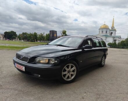 Чорний Вольво V70, об'ємом двигуна 2.4 л та пробігом 316 тис. км за 3500 $, фото 1 на Automoto.ua