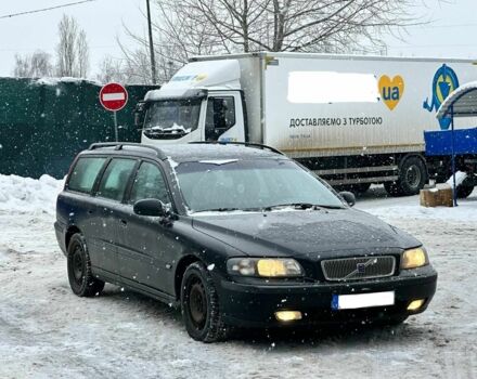 Черный Вольво В70, объемом двигателя 0 л и пробегом 303 тыс. км за 1900 $, фото 1 на Automoto.ua