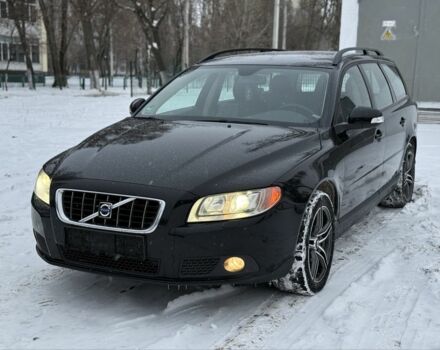 Черный Вольво В70, объемом двигателя 2.4 л и пробегом 293 тыс. км за 3500 $, фото 1 на Automoto.ua