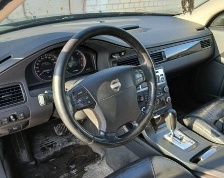 Черный Вольво В70, объемом двигателя 2.4 л и пробегом 297 тыс. км за 3859 $, фото 1 на Automoto.ua