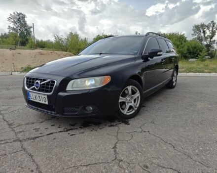 Чорний Вольво V70, об'ємом двигуна 2.4 л та пробігом 436 тис. км за 4271 $, фото 1 на Automoto.ua