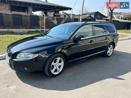 Чорний Вольво V70, об'ємом двигуна 2.4 л та пробігом 346 тис. км за 9000 $, фото 1 на Automoto.ua