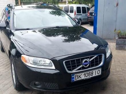 Вольво В70 2011 в Вараш (Кузнецовск) на Automoto.ua Черный Вольво В70, объемом двигателя 1.98 л и пробегом 280 тыс. км за 9950 $, фото 1 на Automoto.ua