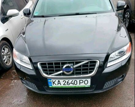Черный Вольво В70, объемом двигателя 2 л и пробегом 239 тыс. км за 12800 $, фото 1 на Automoto.ua