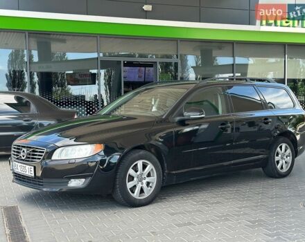 Чорний Вольво V70, об'ємом двигуна 2 л та пробігом 249 тис. км за 8300 $, фото 1 на Automoto.ua