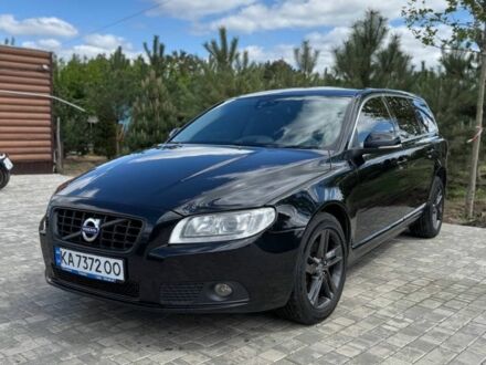 Вольво V70 2013 у Белой Церкве на Automoto.ua Чорний Вольво V70, об'ємом двигуна 2 л та пробігом 428 тис. км за 8900 $, фото 1 на Automoto.ua