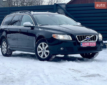 Черный Вольво В70, объемом двигателя 2.4 л и пробегом 288 тыс. км за 15290 $, фото 1 на Automoto.ua