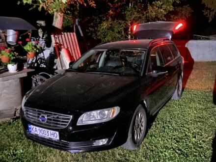 Вольво В70 2015 в Умани на Automoto.ua Черный Вольво В70, объемом двигателя 2 л и пробегом 198 тыс. км за 13200 $, фото 1 на Automoto.ua