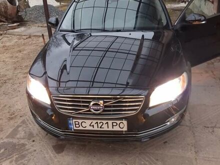 Черный Вольво В70, объемом двигателя 2 л и пробегом 245 тыс. км за 13500 $, фото 1 на Automoto.ua