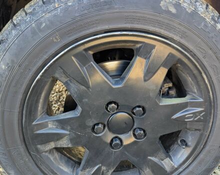 Фиолетовый Вольво В70, объемом двигателя 2.4 л и пробегом 380 тыс. км за 2608 $, фото 4 на Automoto.ua