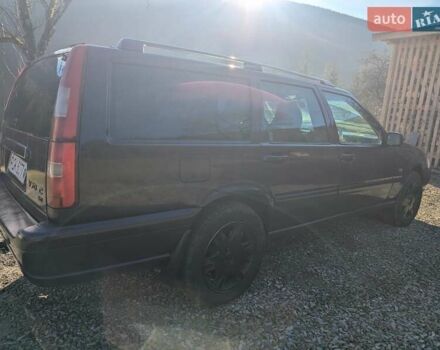 Фиолетовый Вольво В70, объемом двигателя 2.4 л и пробегом 360 тыс. км за 3000 $, фото 4 на Automoto.ua