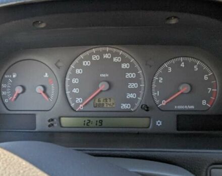 Фиолетовый Вольво В70, объемом двигателя 2.4 л и пробегом 360 тыс. км за 3000 $, фото 22 на Automoto.ua