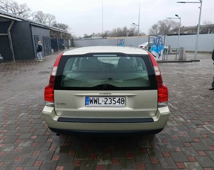 Коричневый Вольво В70, объемом двигателя 2.4 л и пробегом 500 тыс. км за 3100 $, фото 3 на Automoto.ua