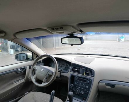 Коричневый Вольво В70, объемом двигателя 2.4 л и пробегом 500 тыс. км за 3100 $, фото 6 на Automoto.ua