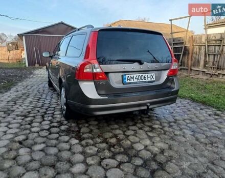 Коричневий Вольво V70, об'ємом двигуна 2 л та пробігом 297 тис. км за 6900 $, фото 8 на Automoto.ua