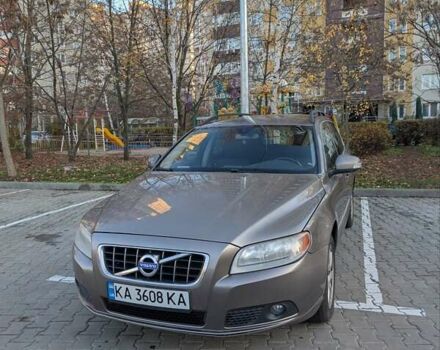 Коричневий Вольво V70, об'ємом двигуна 1.56 л та пробігом 279 тис. км за 8800 $, фото 1 на Automoto.ua