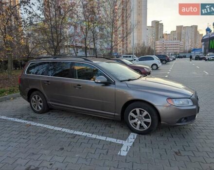 Коричневий Вольво V70, об'ємом двигуна 1.56 л та пробігом 279 тис. км за 8800 $, фото 3 на Automoto.ua