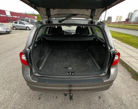 Коричневый Вольво В70, объемом двигателя 1.6 л и пробегом 273 тыс. км за 5200 $, фото 4 на Automoto.ua