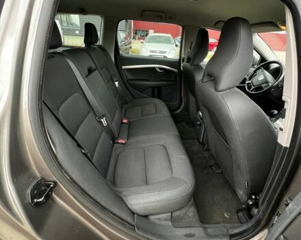 Коричневый Вольво В70, объемом двигателя 1.6 л и пробегом 273 тыс. км за 5200 $, фото 8 на Automoto.ua