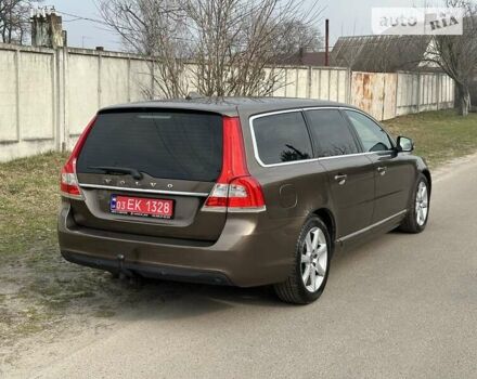 Коричневий Вольво V70, об'ємом двигуна 1.6 л та пробігом 257 тис. км за 11800 $, фото 11 на Automoto.ua