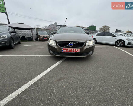 Коричневый Вольво В70, объемом двигателя 2.4 л и пробегом 203 тыс. км за 17500 $, фото 50 на Automoto.ua