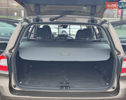 Коричневый Вольво В70, объемом двигателя 2.4 л и пробегом 203 тыс. км за 17500 $, фото 16 на Automoto.ua